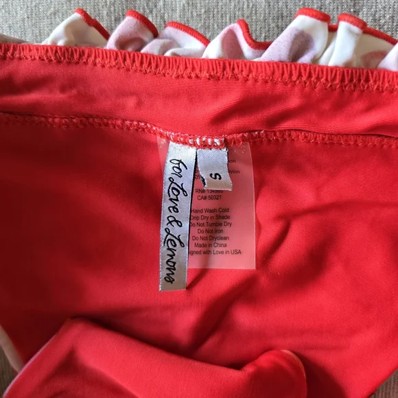 For Love and Lemons Keely Bikini Bottoms Size Small Fruit Cherry Strawberry - Picture 5 of 7